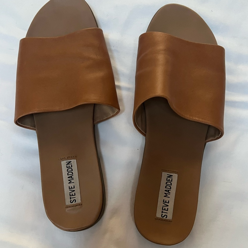Steve Madden Women's Tan Slide Sandals